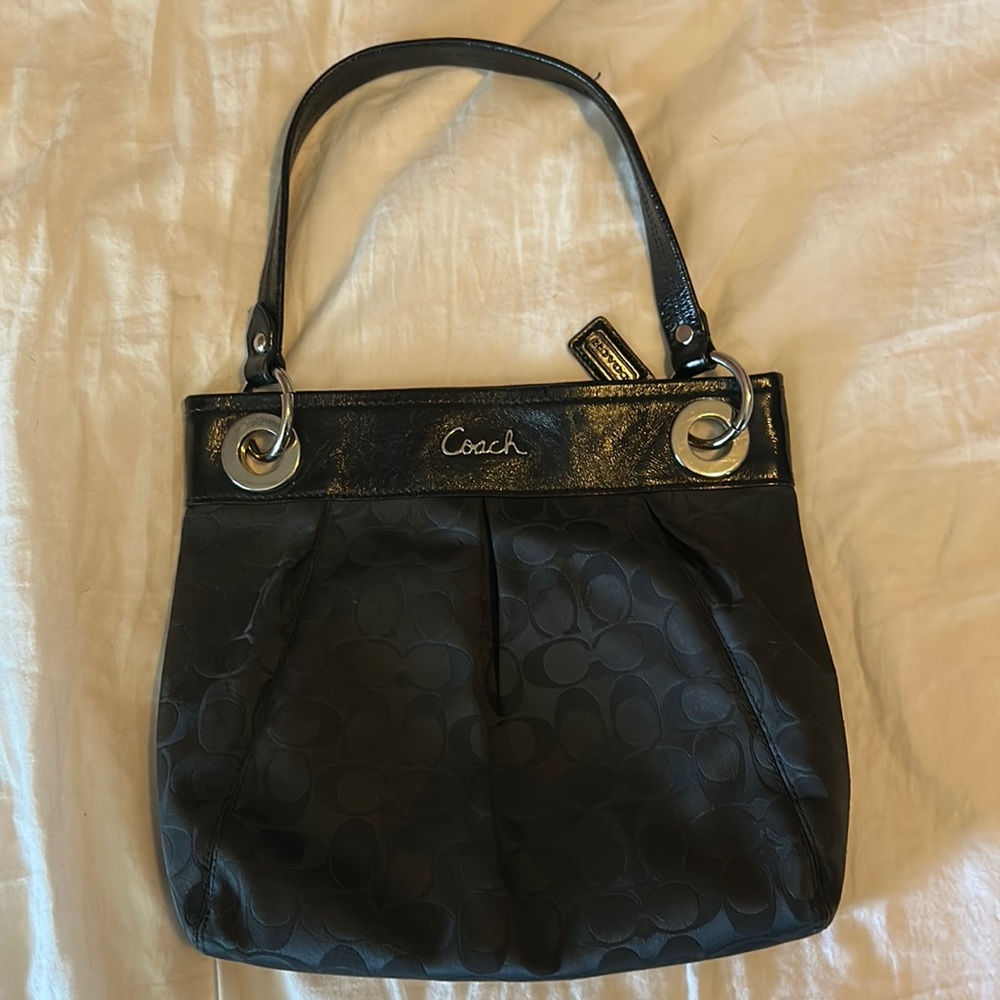 Authentic signature Coach bucket purse